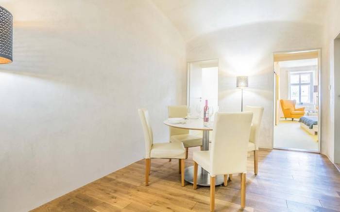 Čtyřlůžkový Rodinný Apartmán Jilm s oddělenými ložnicemi a jídelnou