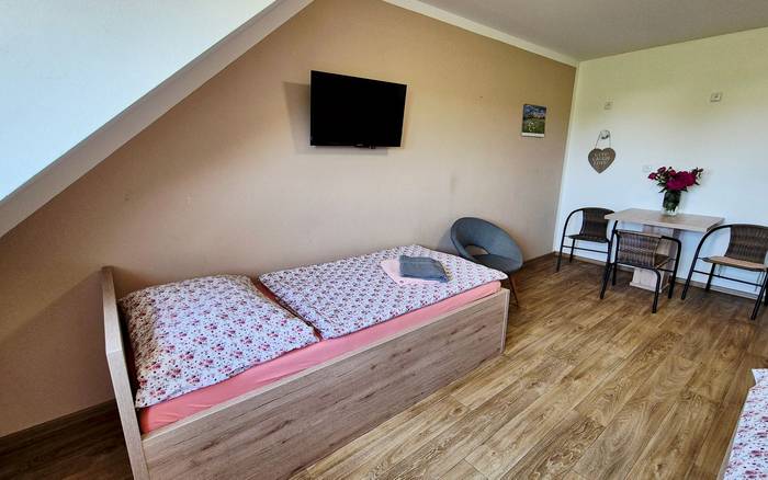 7. Dvoulůžkový pokoj, první patro (2+1)