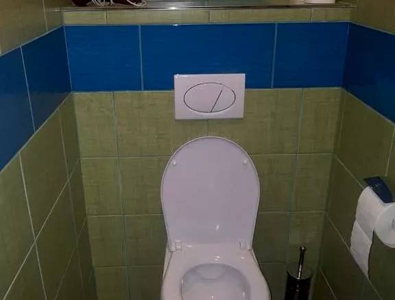 Jednolůžkový pokoj s vlastní koupelnou a přímým vchodem na terasu