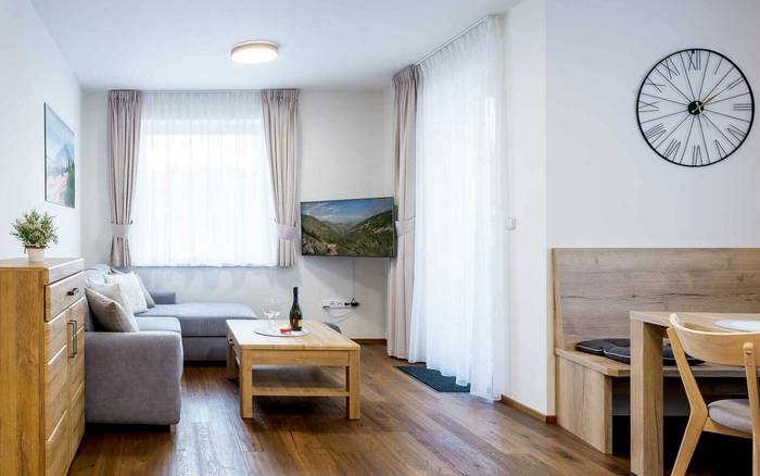 2.18 Apartmán se dvěma ložnicemi a balkonem