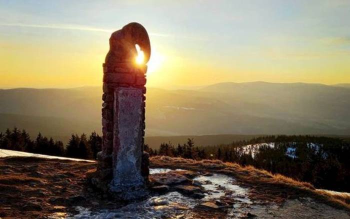 Pensione U školy