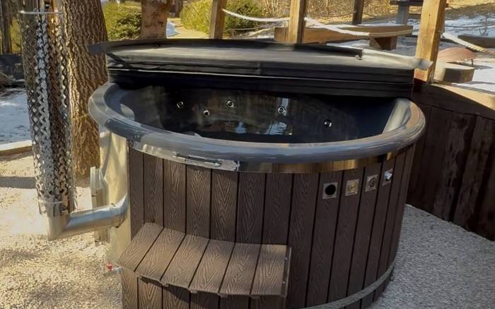 Hot tube