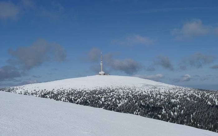 Zalyžujte si na Moravském ledovci ve Ski areálu Praděd