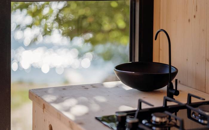 AIVA Glamping SHORE