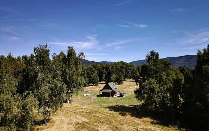 Chalúpka pod brezou
