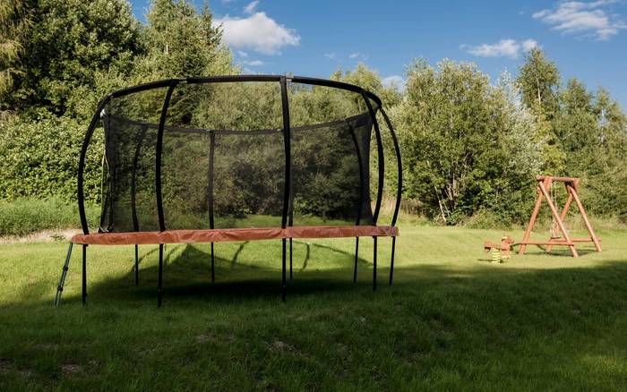 Trampolína
