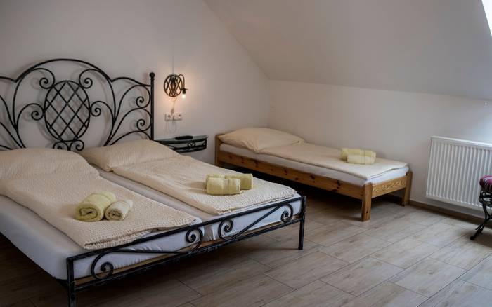 Třílůžkový pokoj