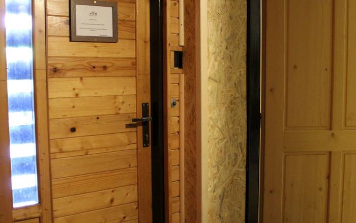 Vstup vedľajší do apartmánu