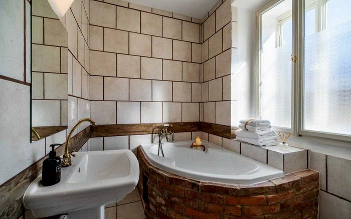 Zámecké apartmá s vlastní ložnicí