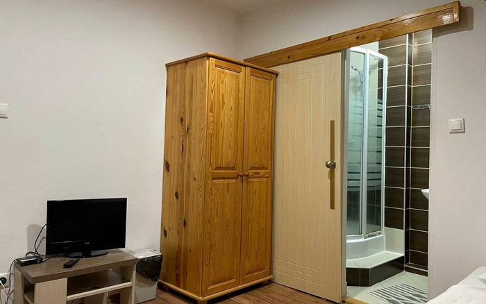 Jednolôžková izba s prístelkou