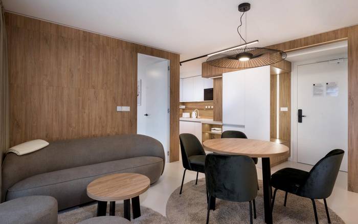 LEBENSKI Apartment A14