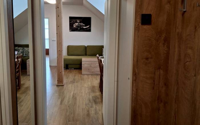 Apartmán B7 - Předsíň