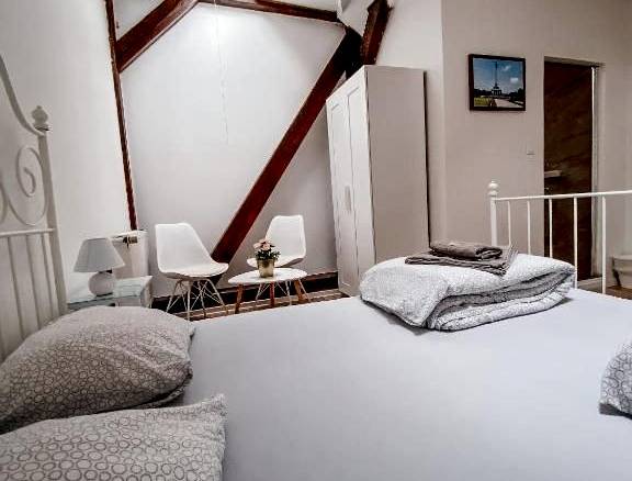 Izba Deluxe s manželskou posteľou