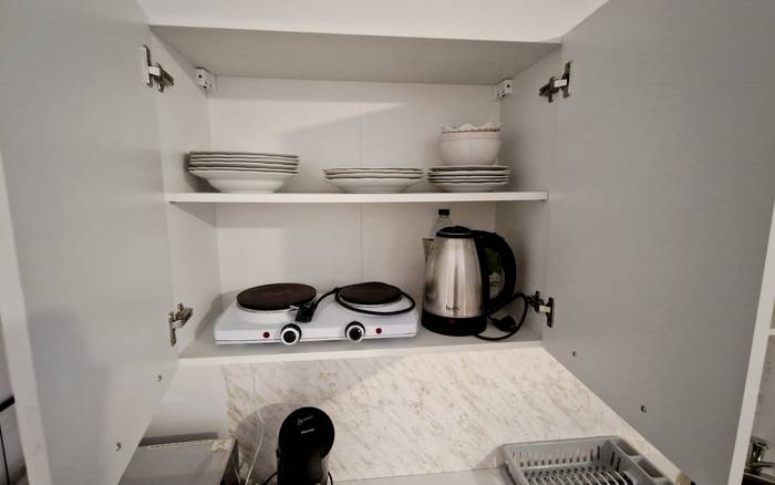Dvojlôžkový apartmán s vlastnou kuchynkou, terasou alebo balkónom a možnosťou až 2 prístelok