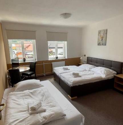 Třílůžkový pokoj