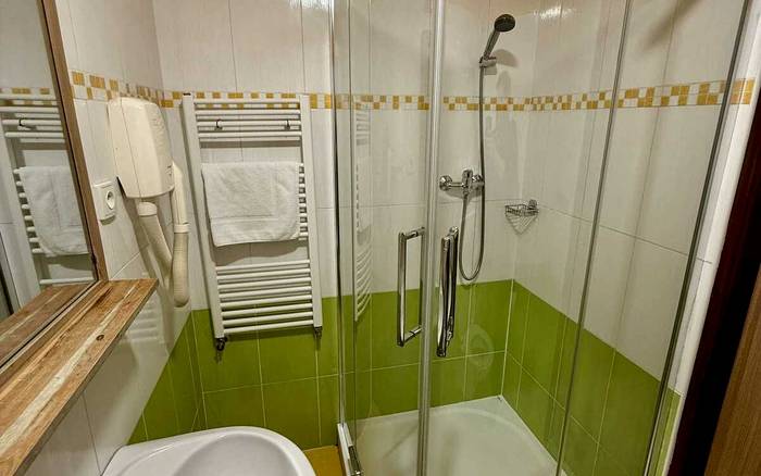 Pokoj Privat Double s vlastní koupelnou a wc