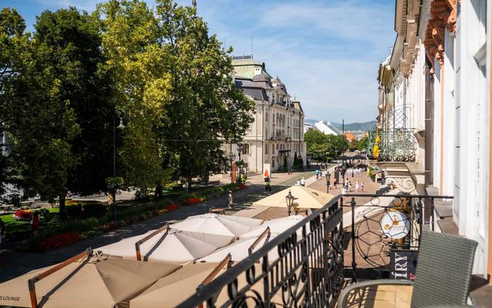 Nadštandardný apartmán v srdci mesta s privátnym wellness