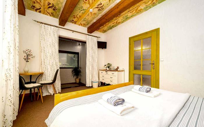 A1 Apartmán s vířivou vanou a akváriem