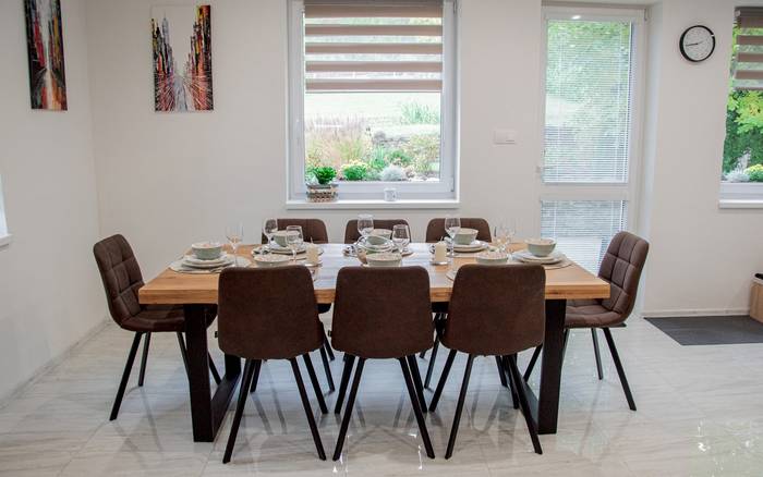 Jedálenské posedenie