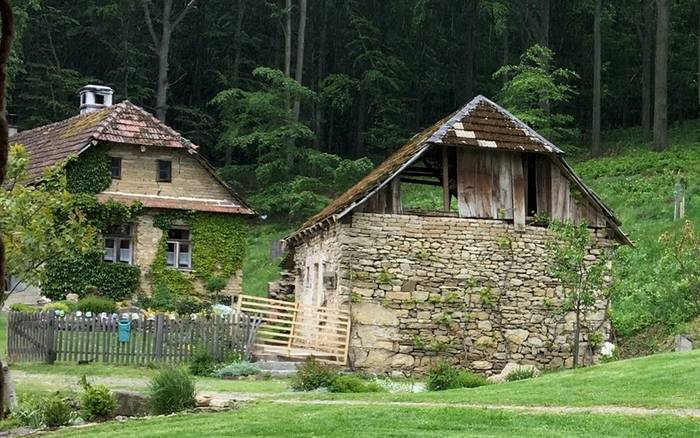 Kopaničiarska maštaľka pred rekonštrukciou