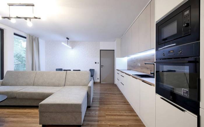 APARTMÁN S BALKONEM