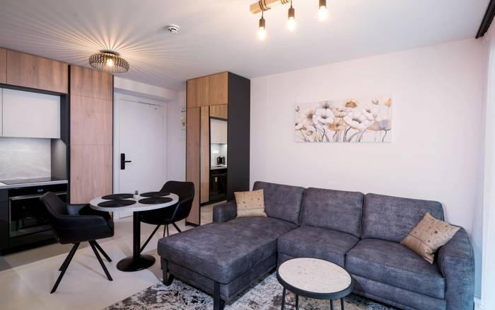 LEBENSKI Apartment A19
