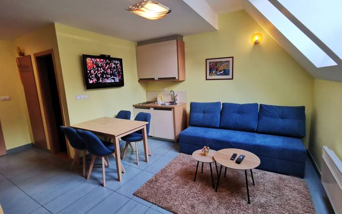 Apartmán s 2 miesnosťami