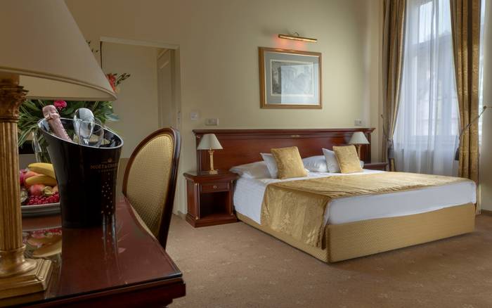 Savoy Westend Hotel 5* Medical Spa Resort