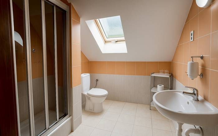 Chata Jozefína - pravá strana