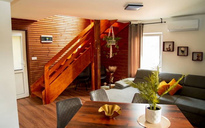 Henrieta 3 - 6+2 miestny apartmán