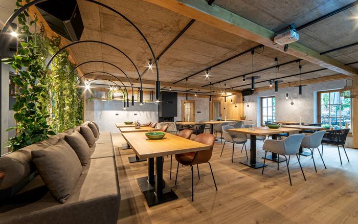 Restaurace