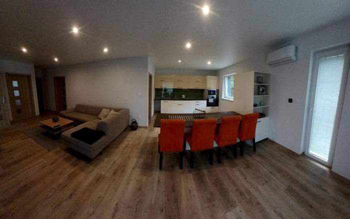Apartmán s balkónom