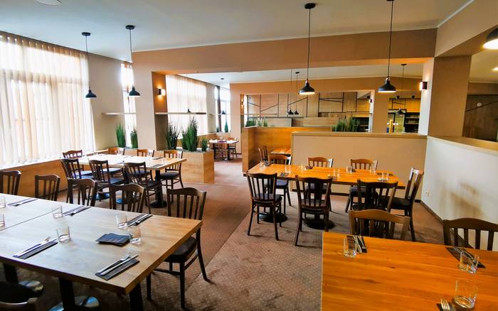Restaurace