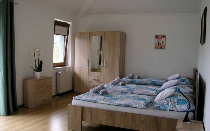 Třílůžkový pokoj DE LUXE