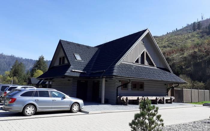 Domček pri jazierku