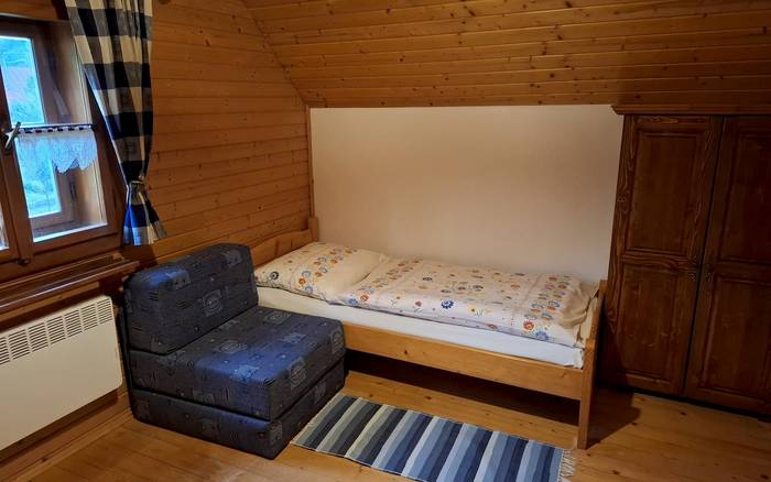 3 lôžková izba s možnosťou prístelky v menšom apartmáne