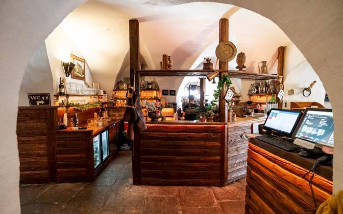 Restaurace
