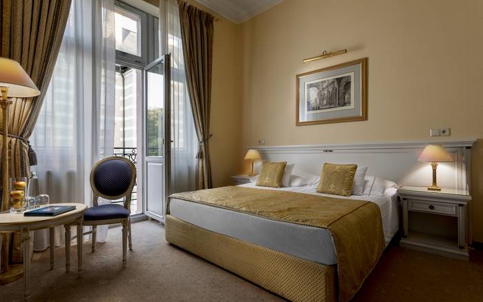 Savoy Westend Hotel 5* Medical Spa Resort