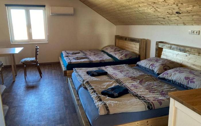 Čtyřlůžkový apartmán s možností připlacení přistýlky