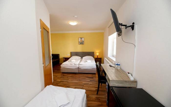 Třílůžkový pokoj