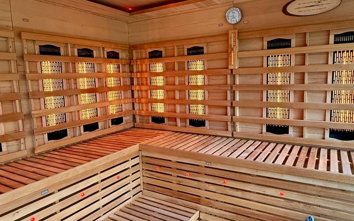 Eldugott házikó PARADiSE