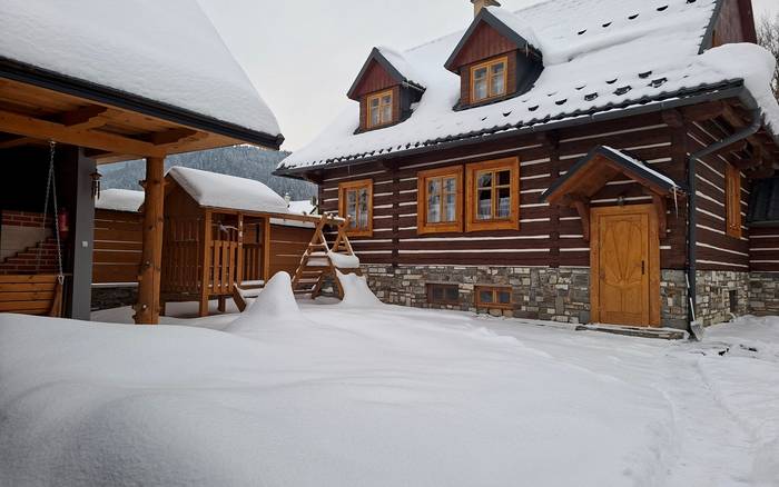 Хата Костурак