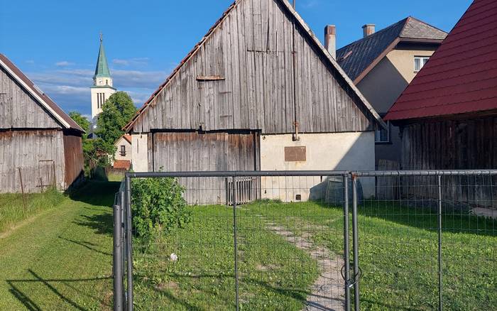 Domček pod vežou