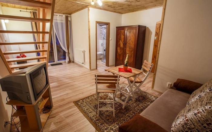 4-lôžkový apartmán s vaňou