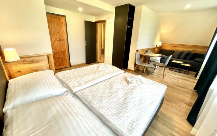 Villa Pinus dvojlôžková izba SUPERIOR bez balkóna