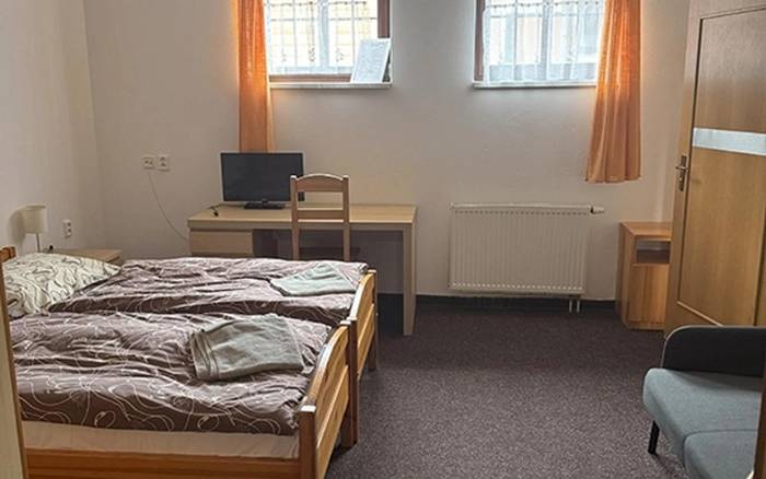 Dvoulůžkový pokoj s oddělenými postelemi – bezbariérový 14