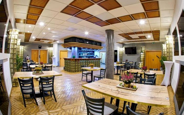 Restaurace