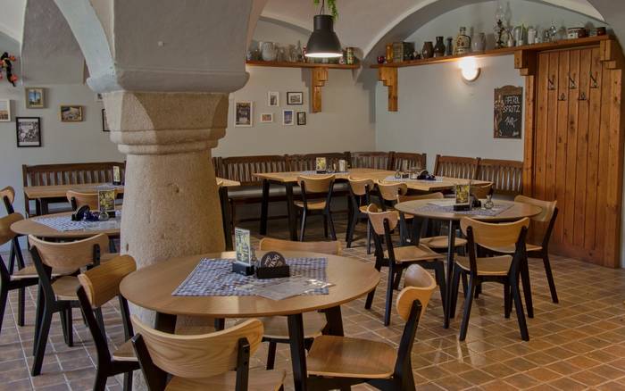 Restaurace