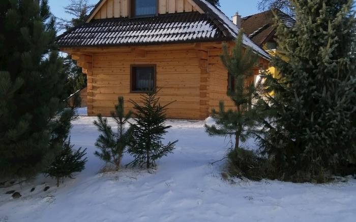 Chalúpka pod Tatrami v zime