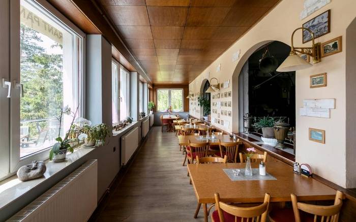 Restaurace